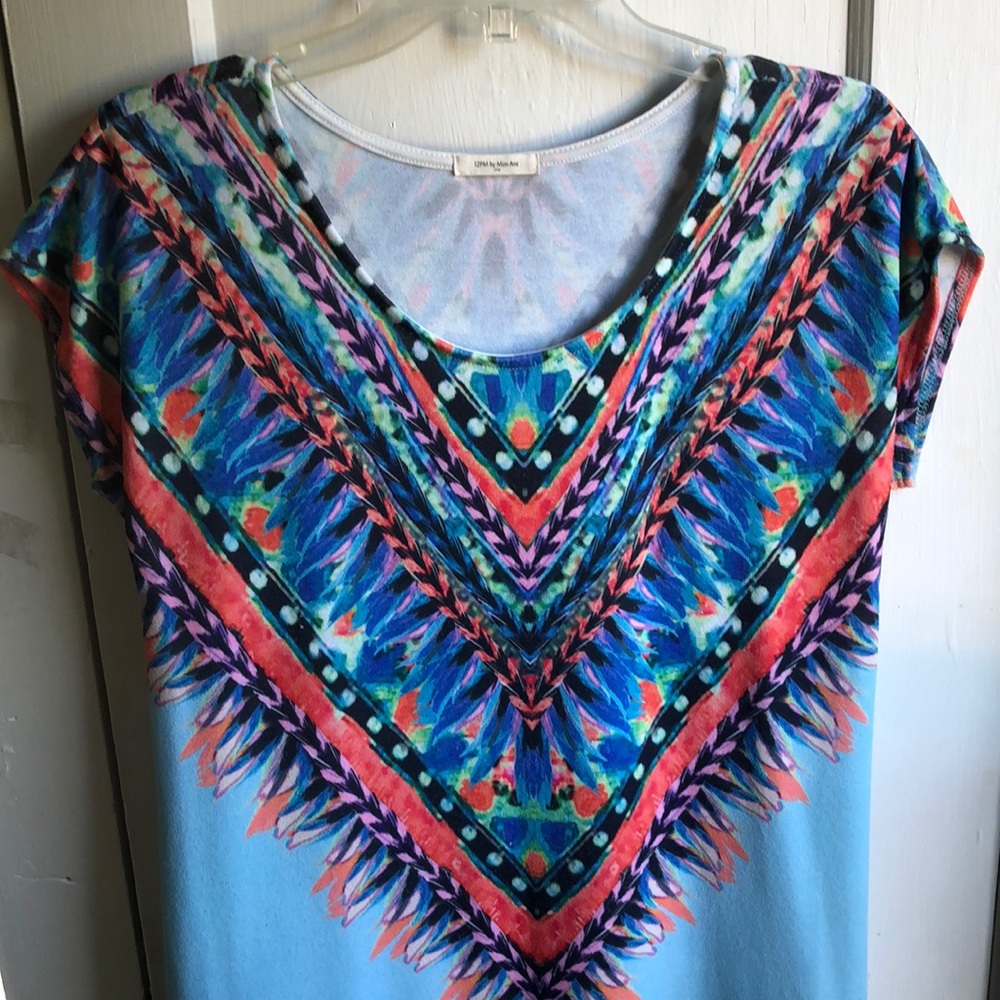 Bright short sleeve summer dress